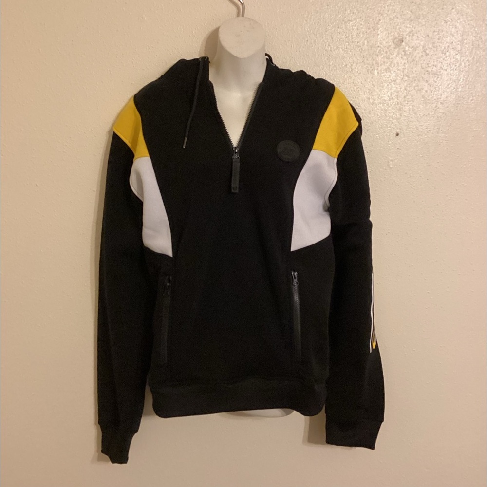 NWT Men’s  Akademiks Hoodie Black Color Block Size Large